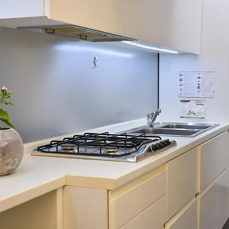 아파트 L'arte Del *